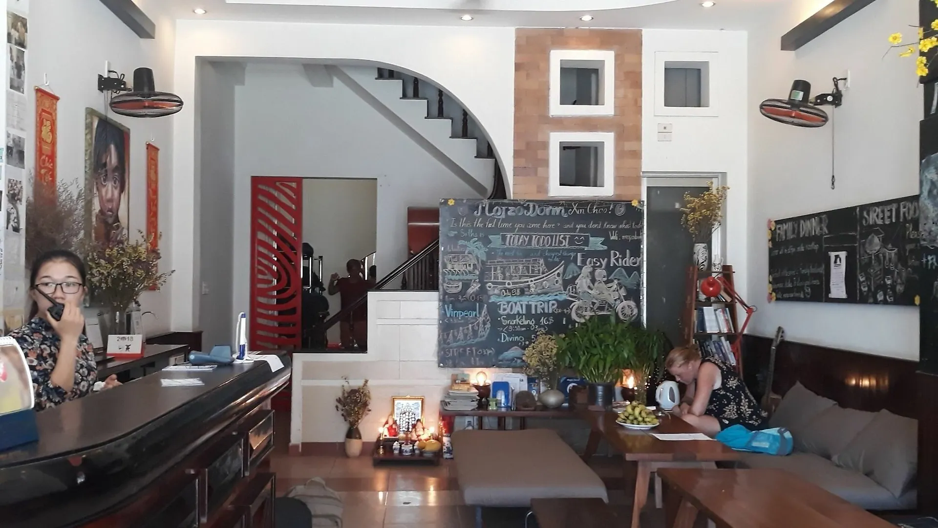 Mojzo Dorm Hostel Nha Trang 0*,